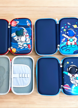 ASTRONAUT EVA POUCH