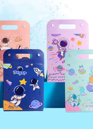 ASTRONAUT PYNO FOLDER